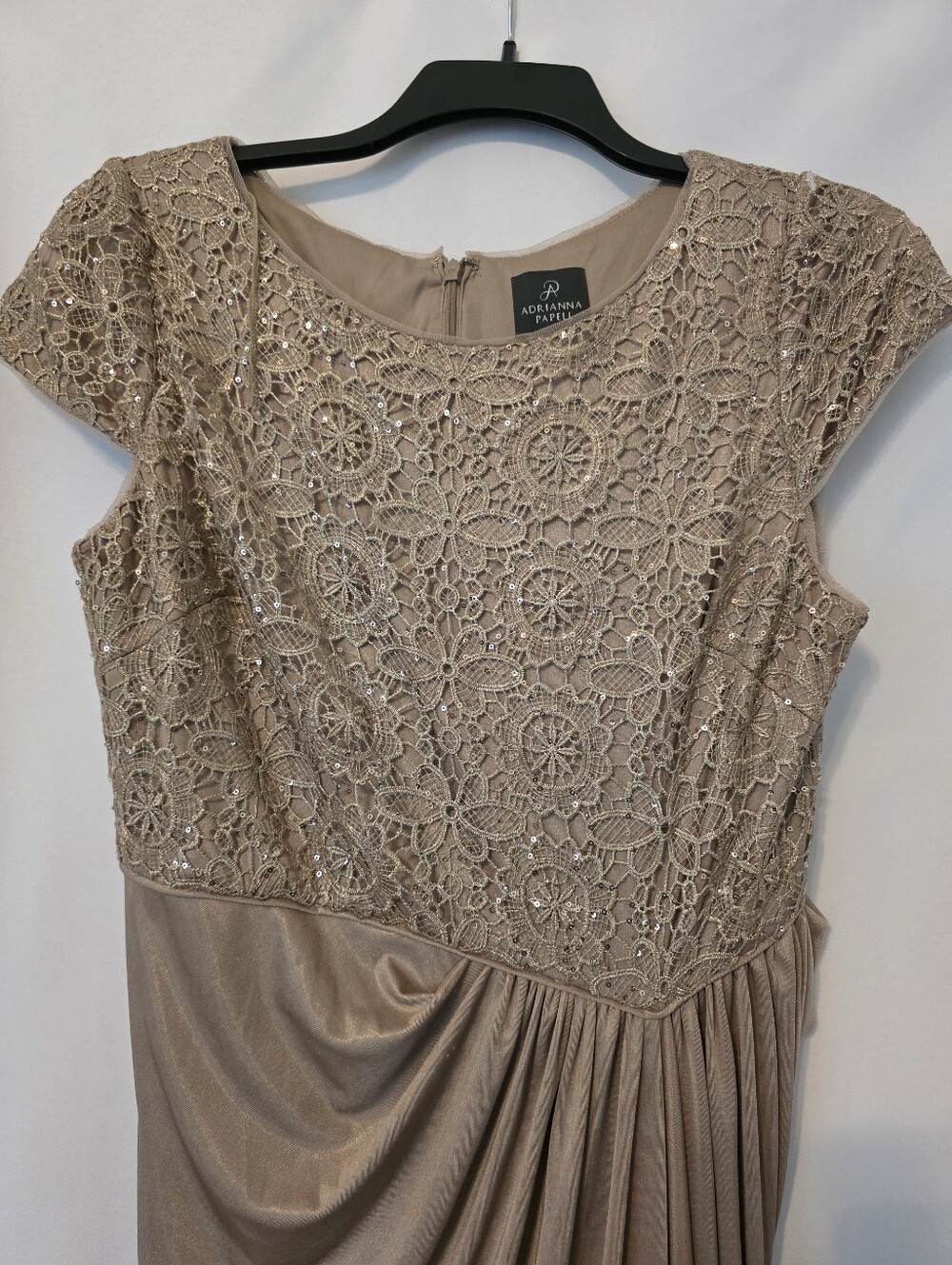 Adrianna Papell 18W Taupe Lace Sequin Formal Evening Gown Maxi Dress